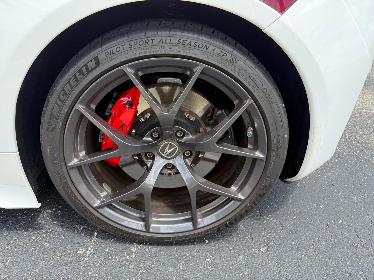 Acura NSX Base 2019