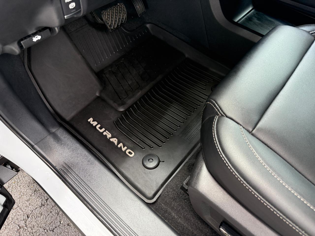 Nissan Murano SV AWD 2025