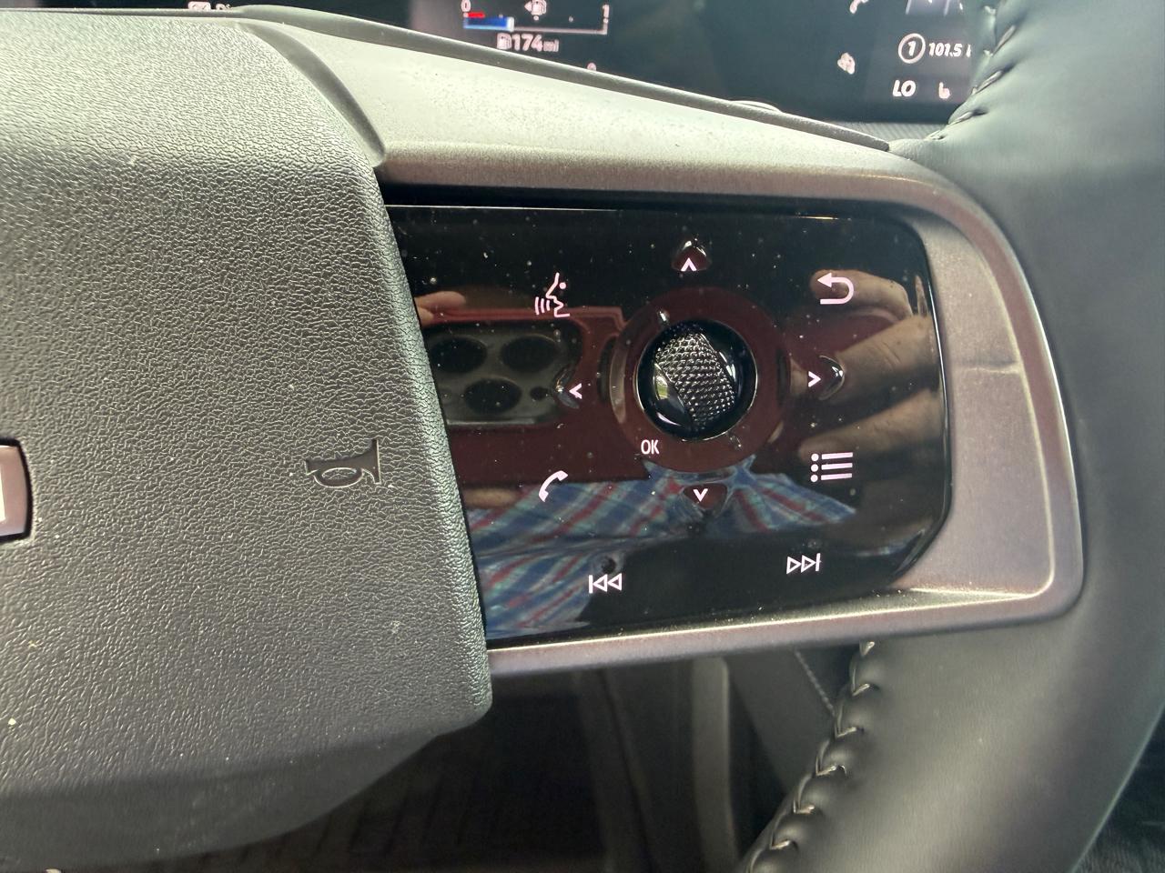 Nissan Murano SV AWD 2025