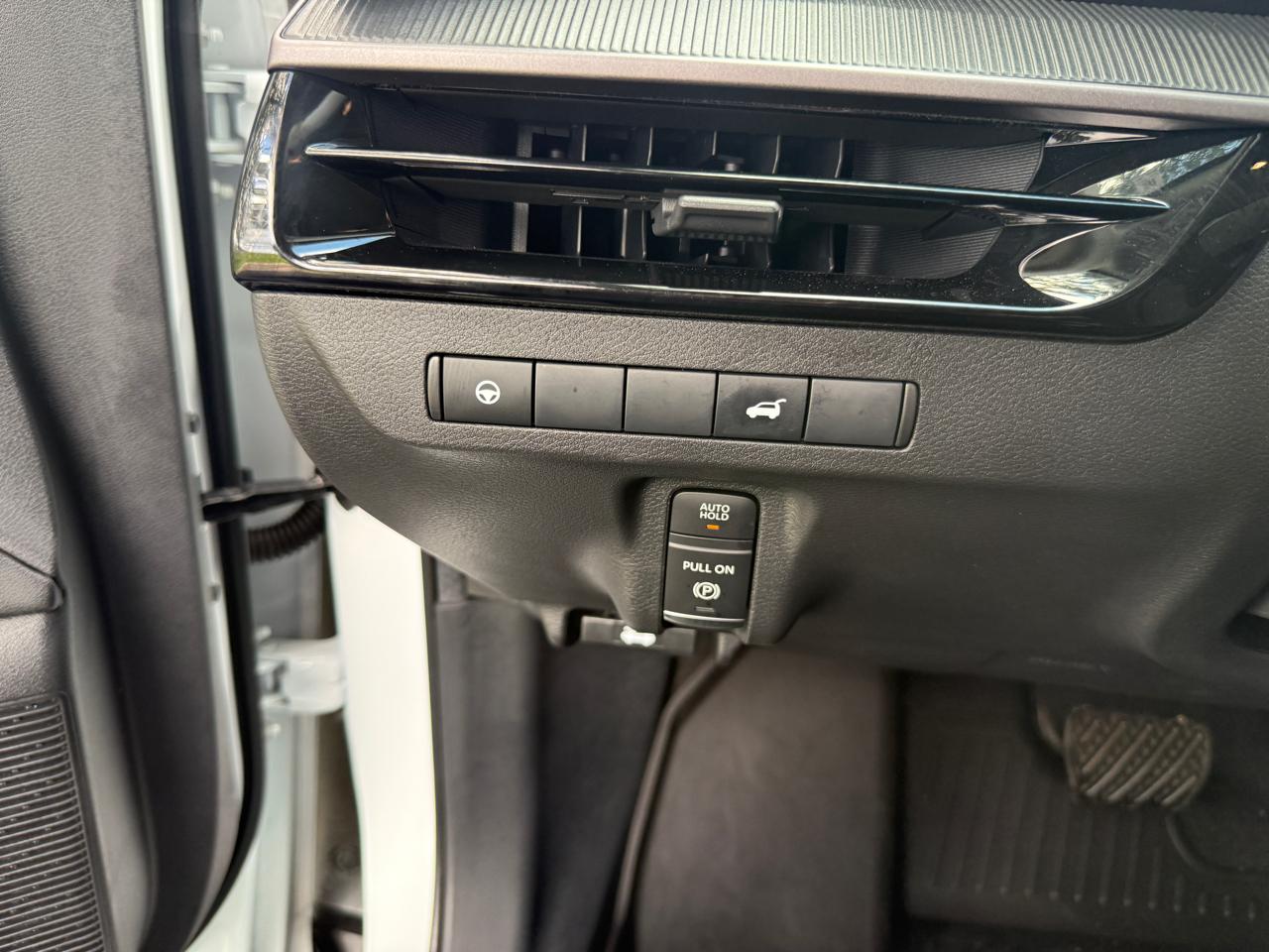 Nissan Murano SV AWD 2025