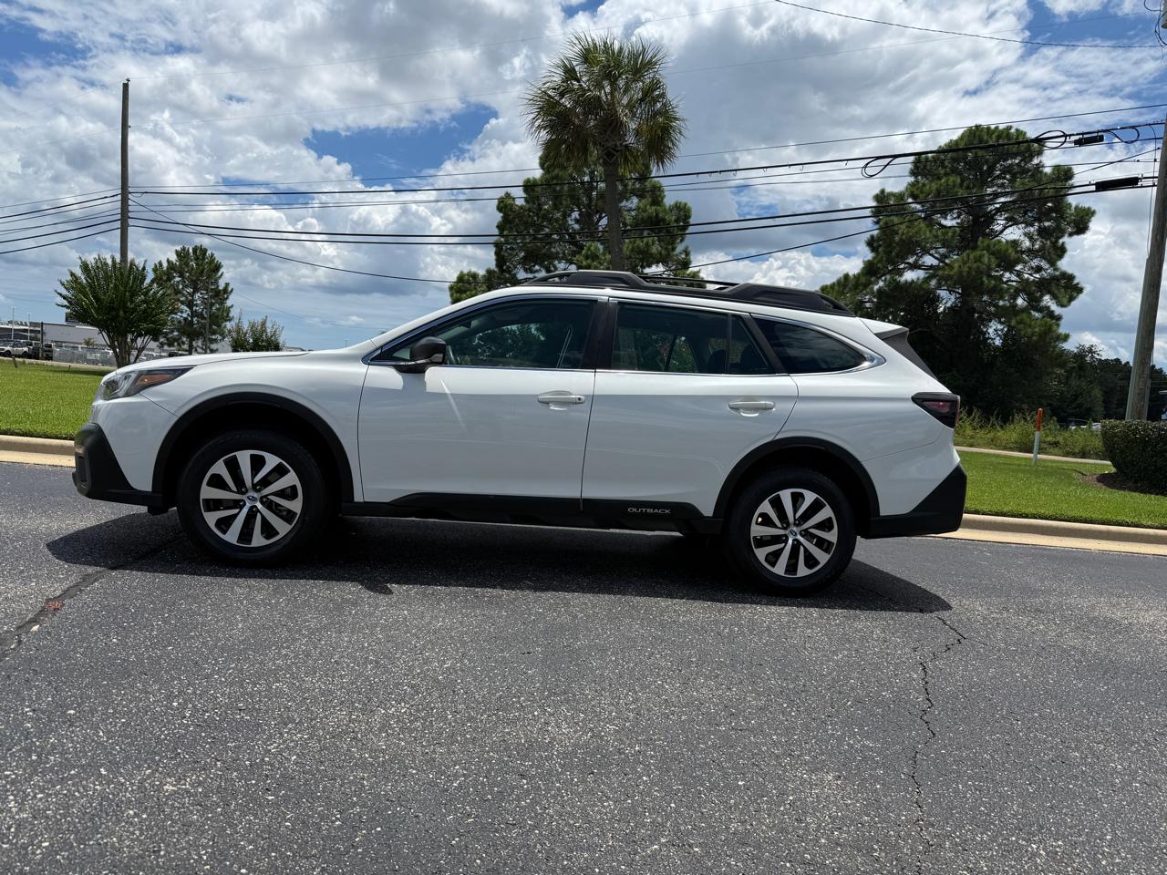 Subaru Outback Base 2022