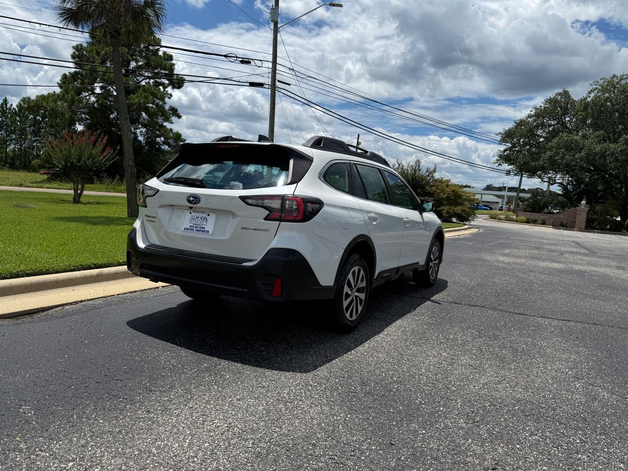 Subaru Outback Base 2022