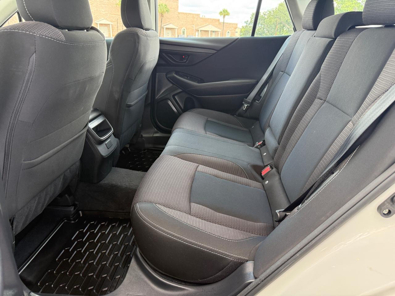 Subaru Outback Base 2022