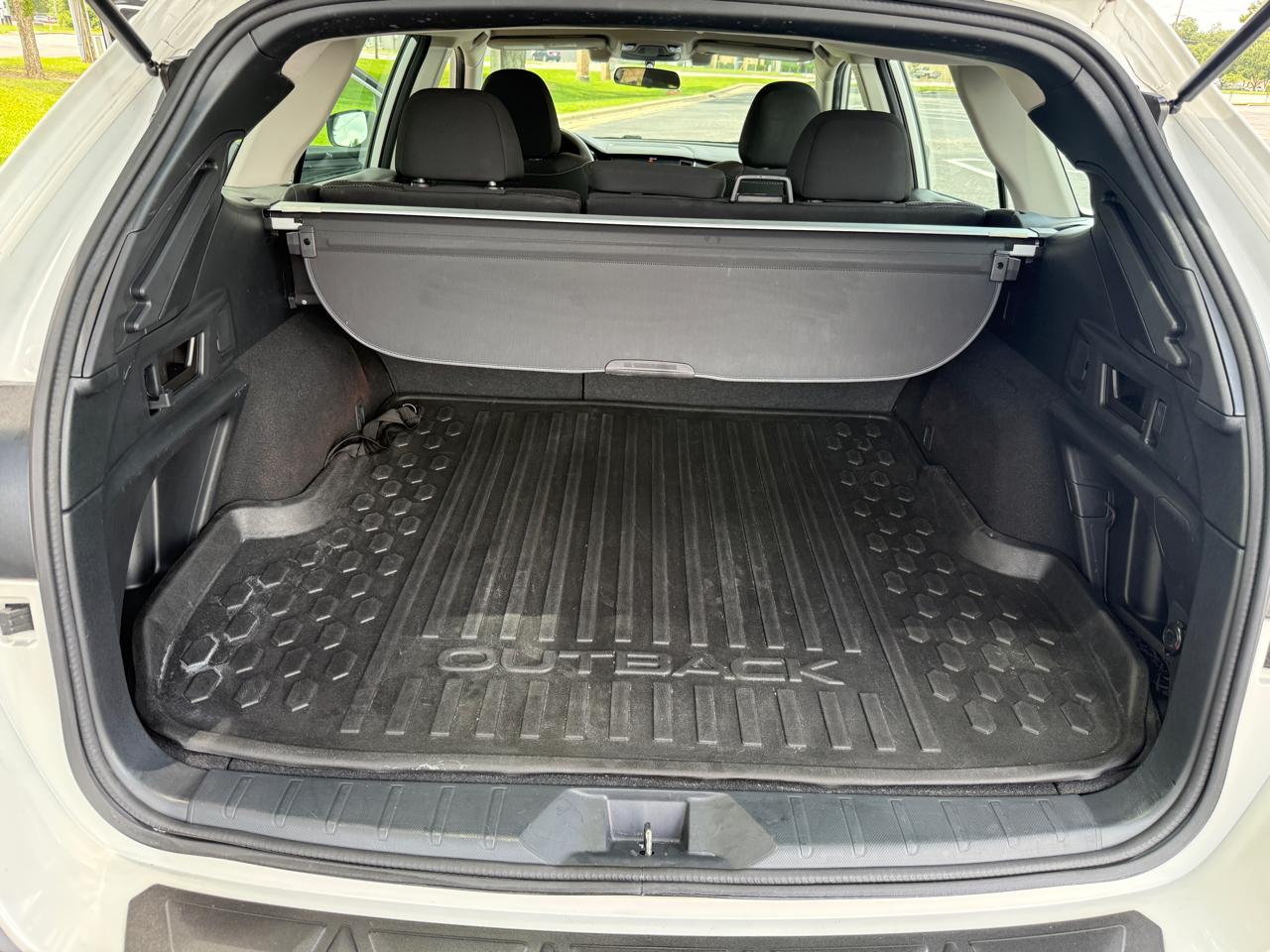 Subaru Outback Base 2022