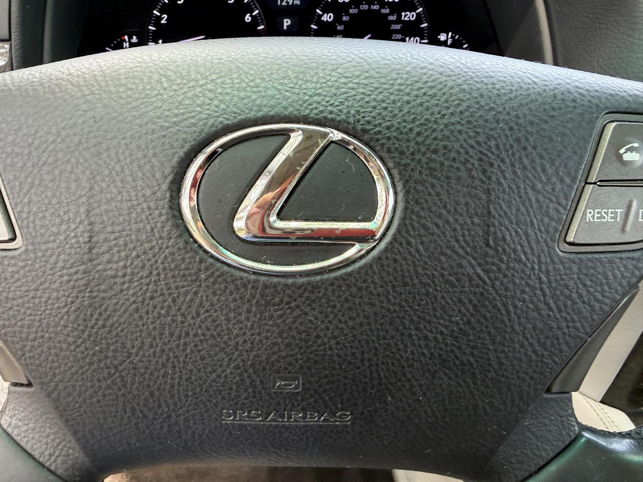 Lexus LS 460 Luxury Sedan 2012