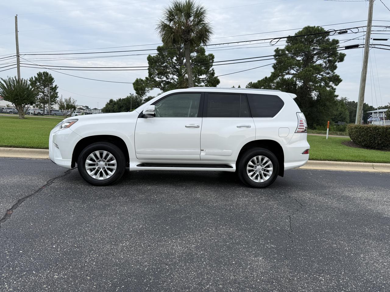Lexus GX 460 Base 2019