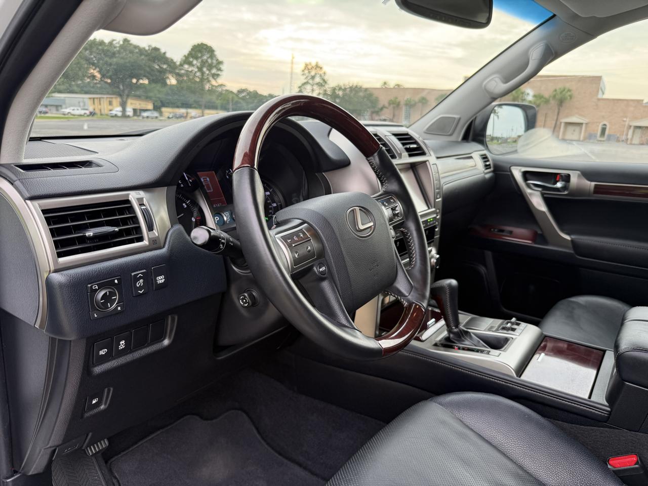 Lexus GX 460 Base 2019