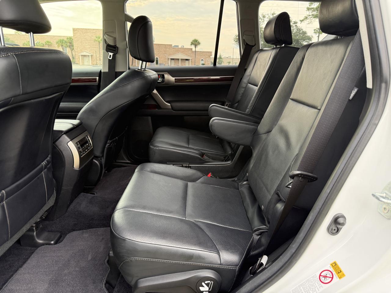 Lexus GX 460 Base 2019
