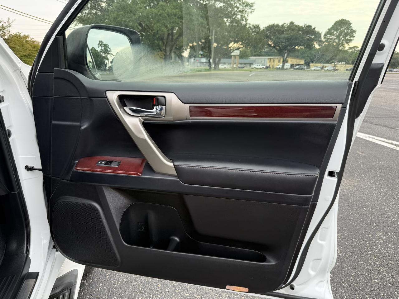 Lexus GX 460 Base 2019
