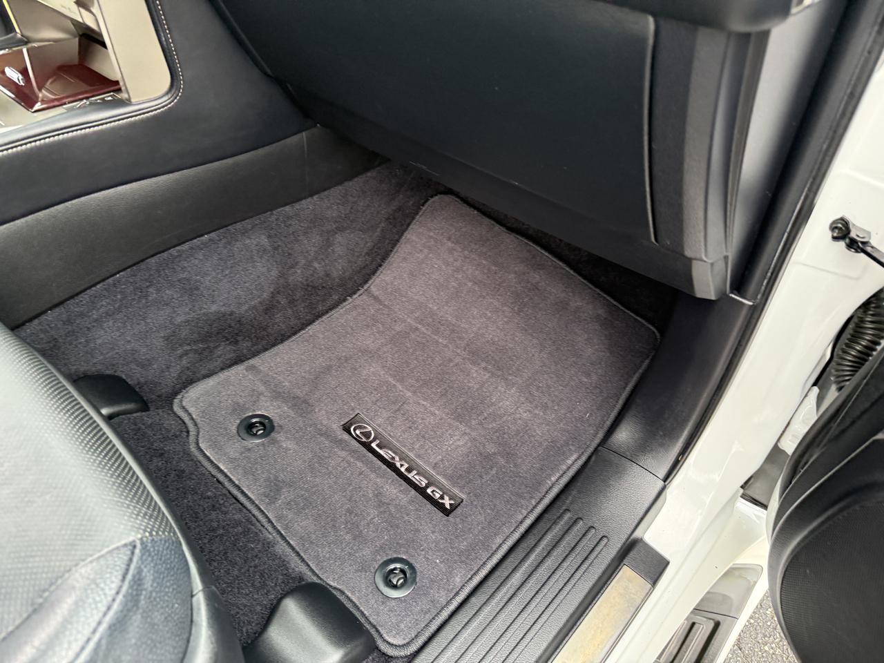 Lexus GX 460 Base 2019