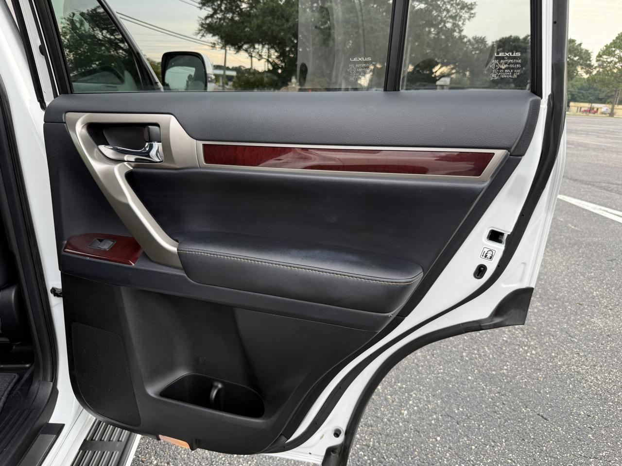 Lexus GX 460 Base 2019