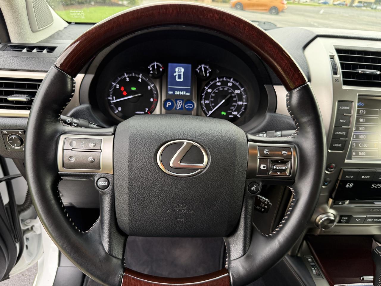 Lexus GX 460 Base 2019
