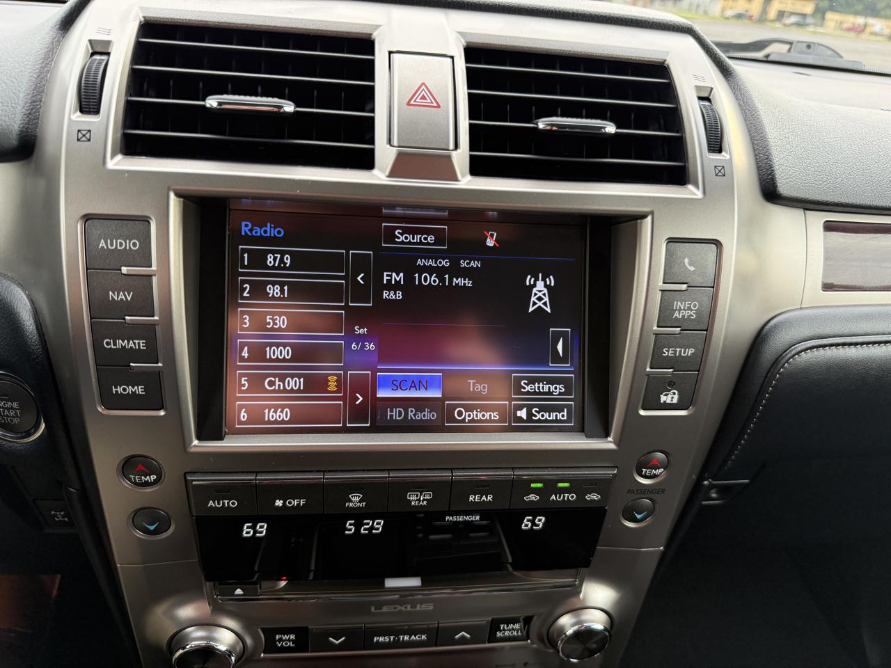 Lexus GX 460 Base 2019