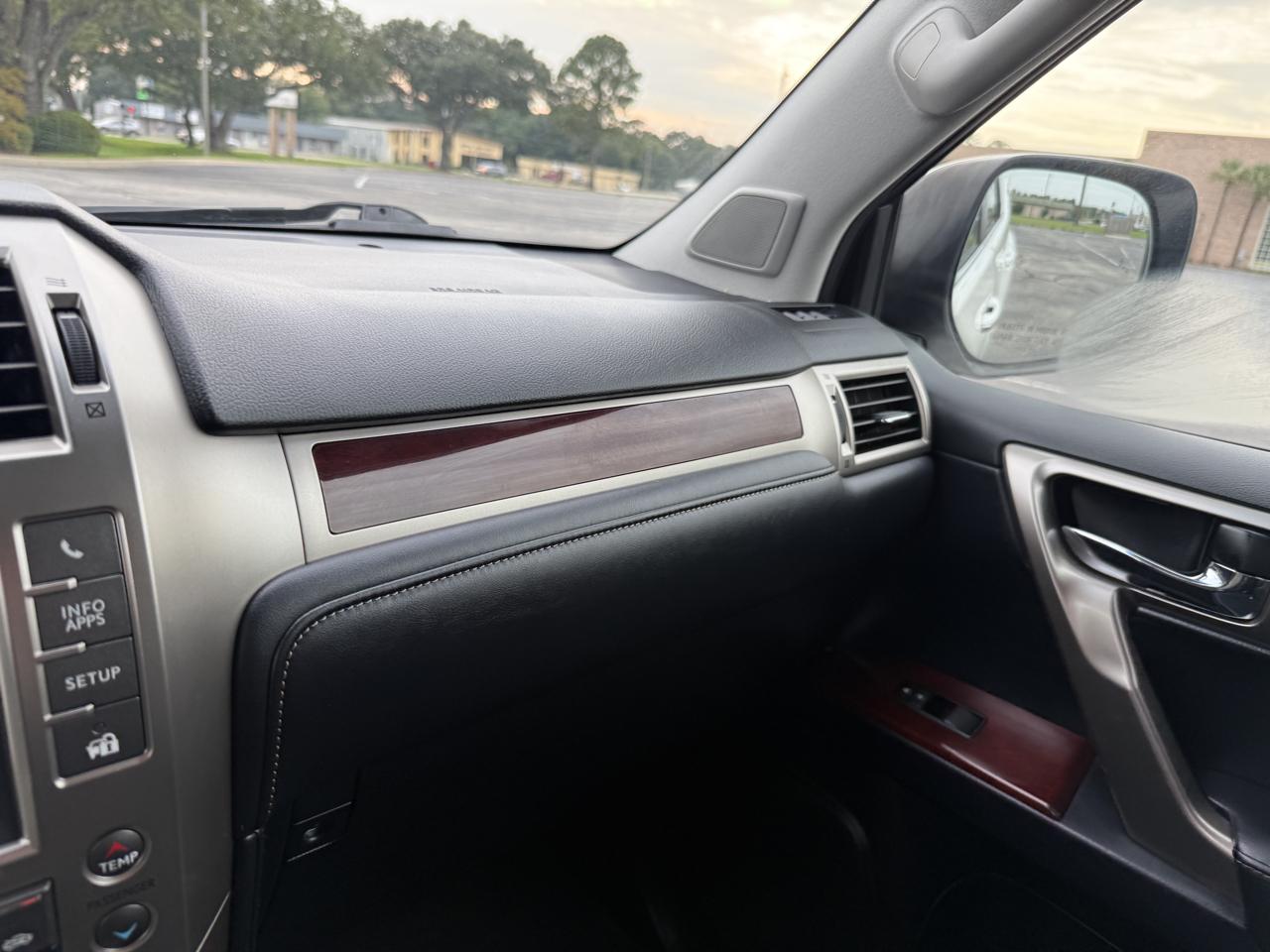 Lexus GX 460 Base 2019