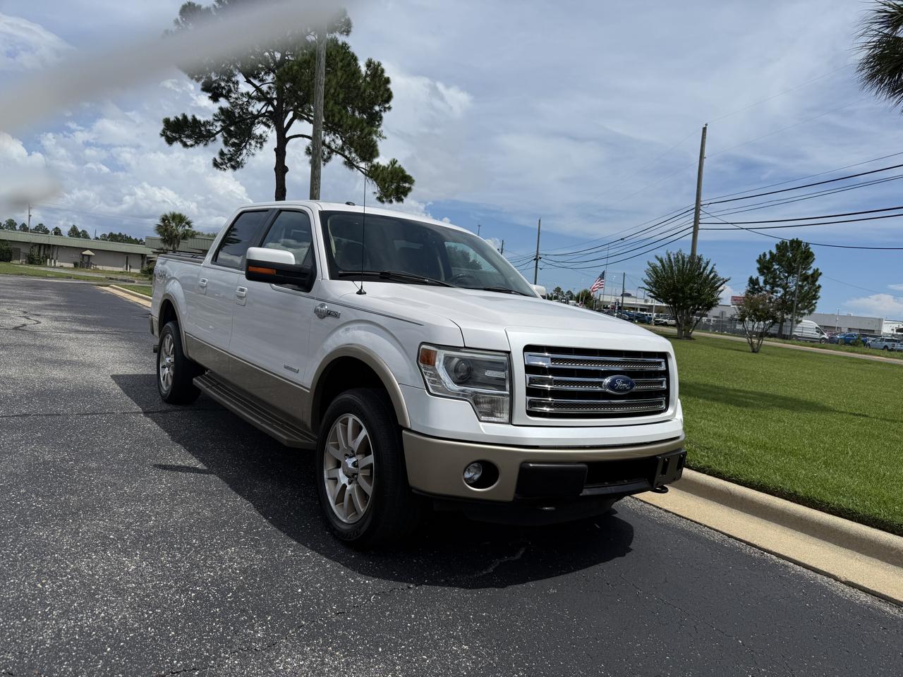 Ford F-150 4WD SuperCrew 145" King Ranch 2014
