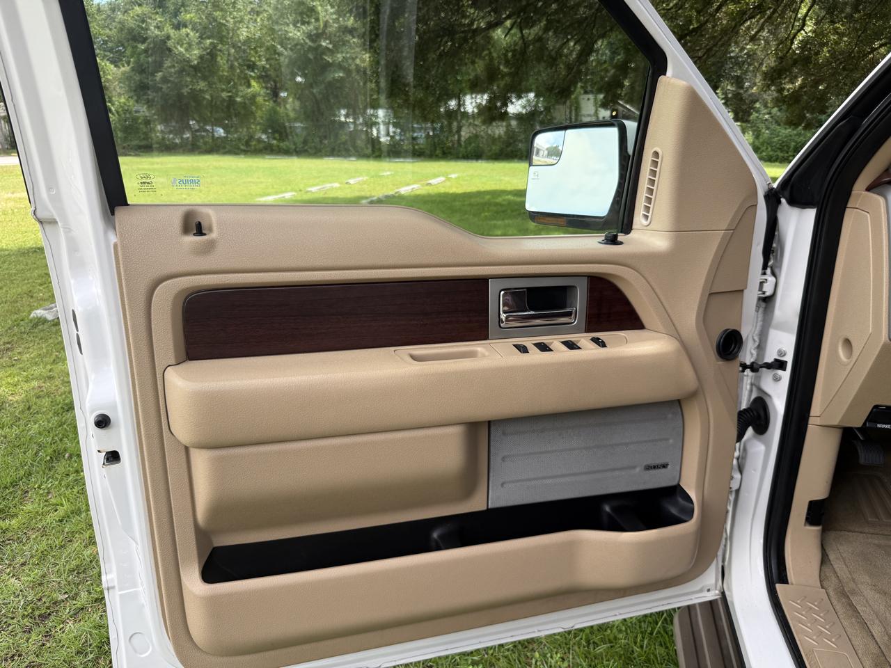 Ford F-150 4WD SuperCrew 145" King Ranch 2014