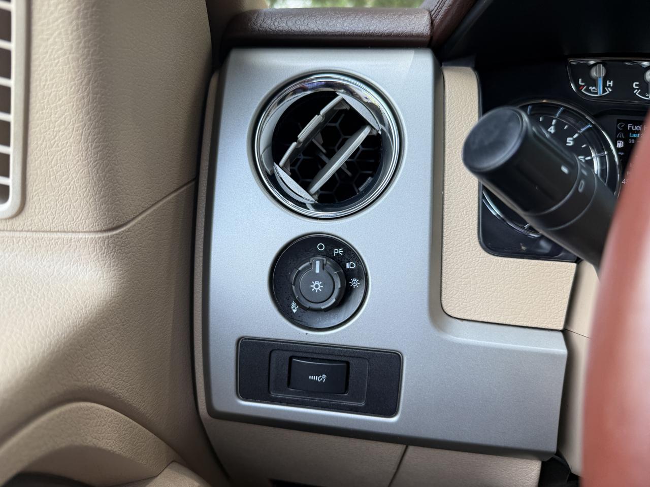Ford F-150 4WD SuperCrew 145" King Ranch 2014