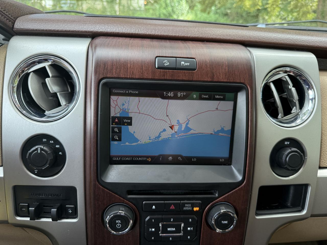 Ford F-150 4WD SuperCrew 145" King Ranch 2014