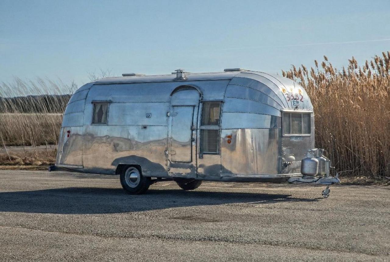 Airstream Unknown  1957