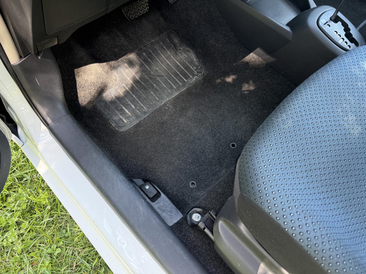Toyota Yaris Liftback 2008