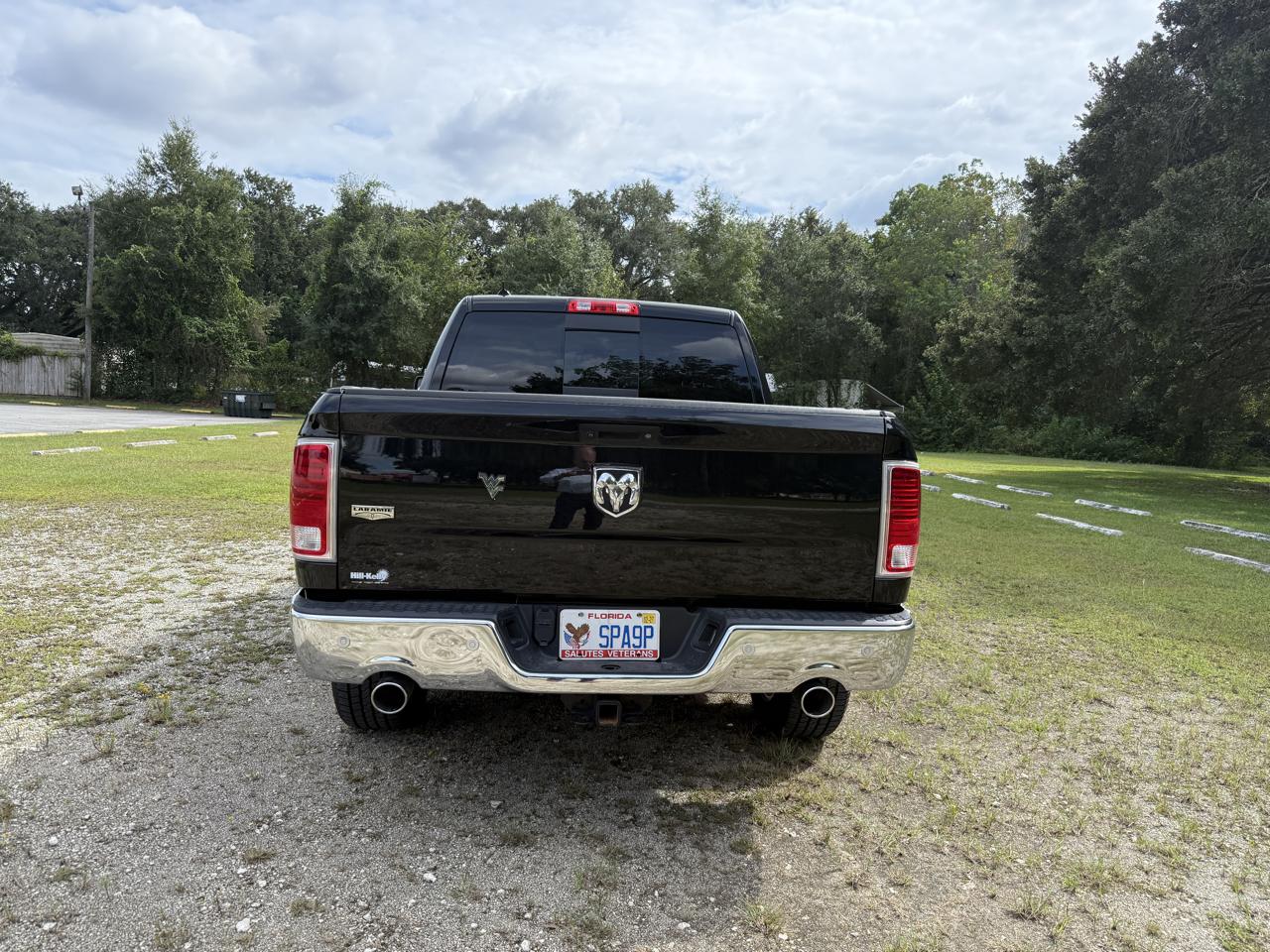 RAM 1500 Laramie Crew Cab SWB 2WD 2015