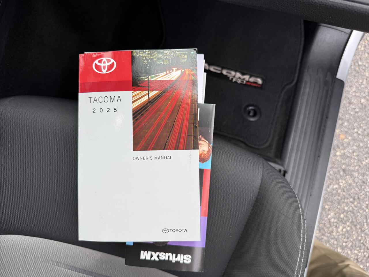 Toyota Tacoma TRD Sport Double Cab 4WD 2025