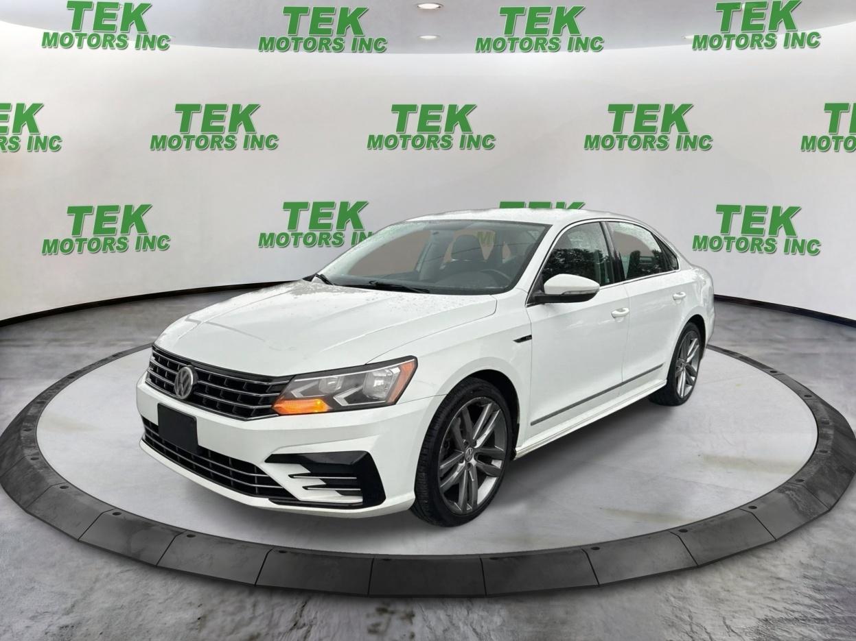 2017 Volkswagen Passat R-Line