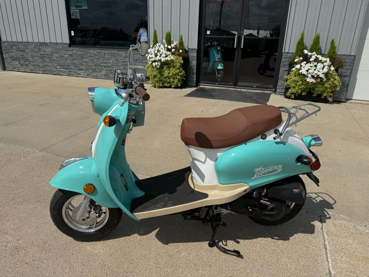 Wolf Brand Scooters Islander  2025