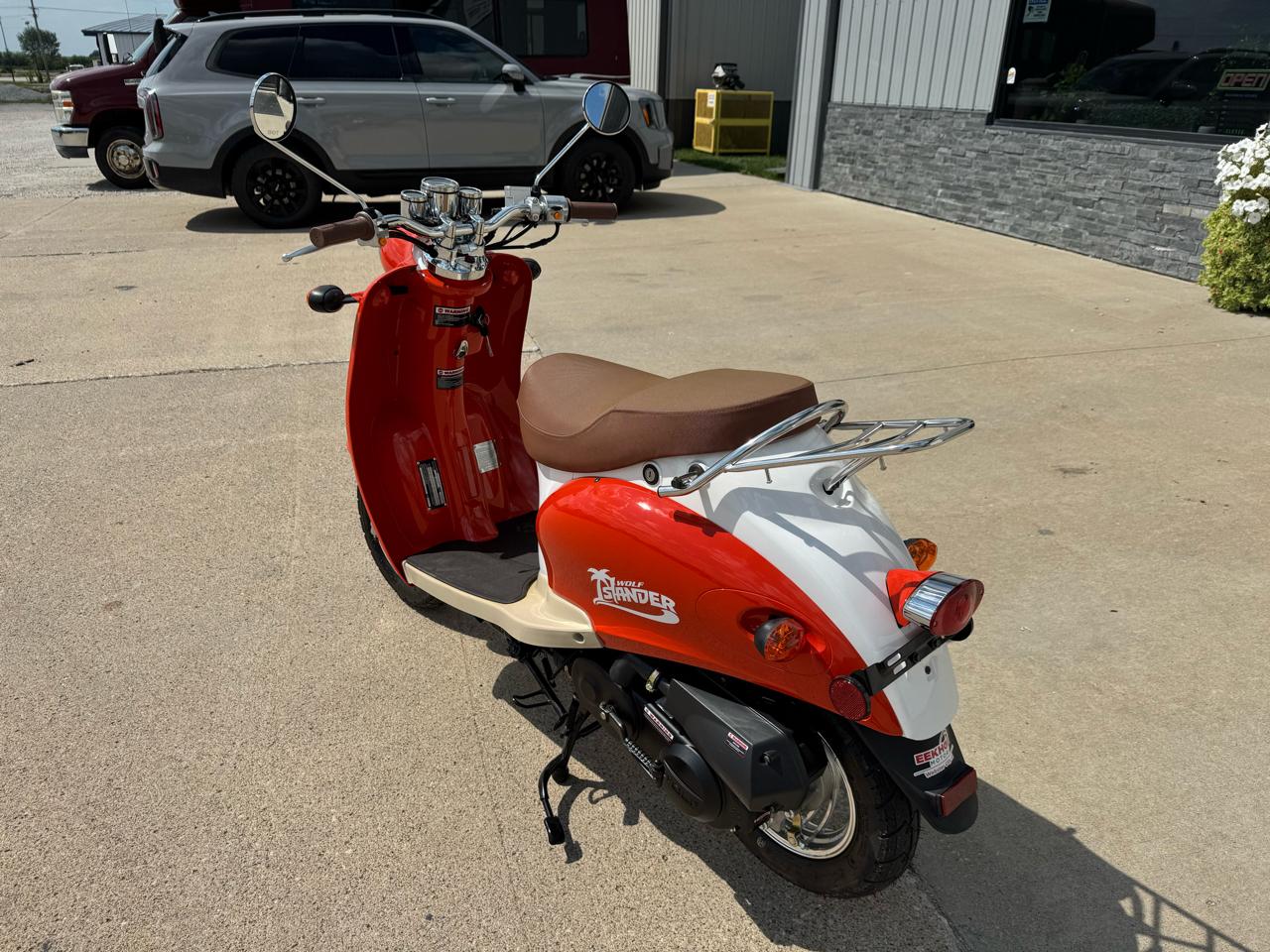 Wolf Brand Scooters Islander  2025