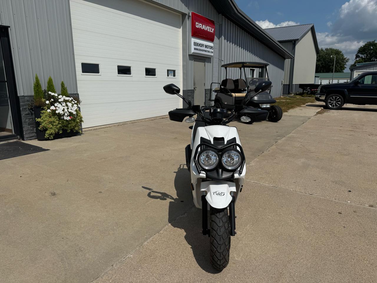 Wolf Brand Scooters Rugby  2025