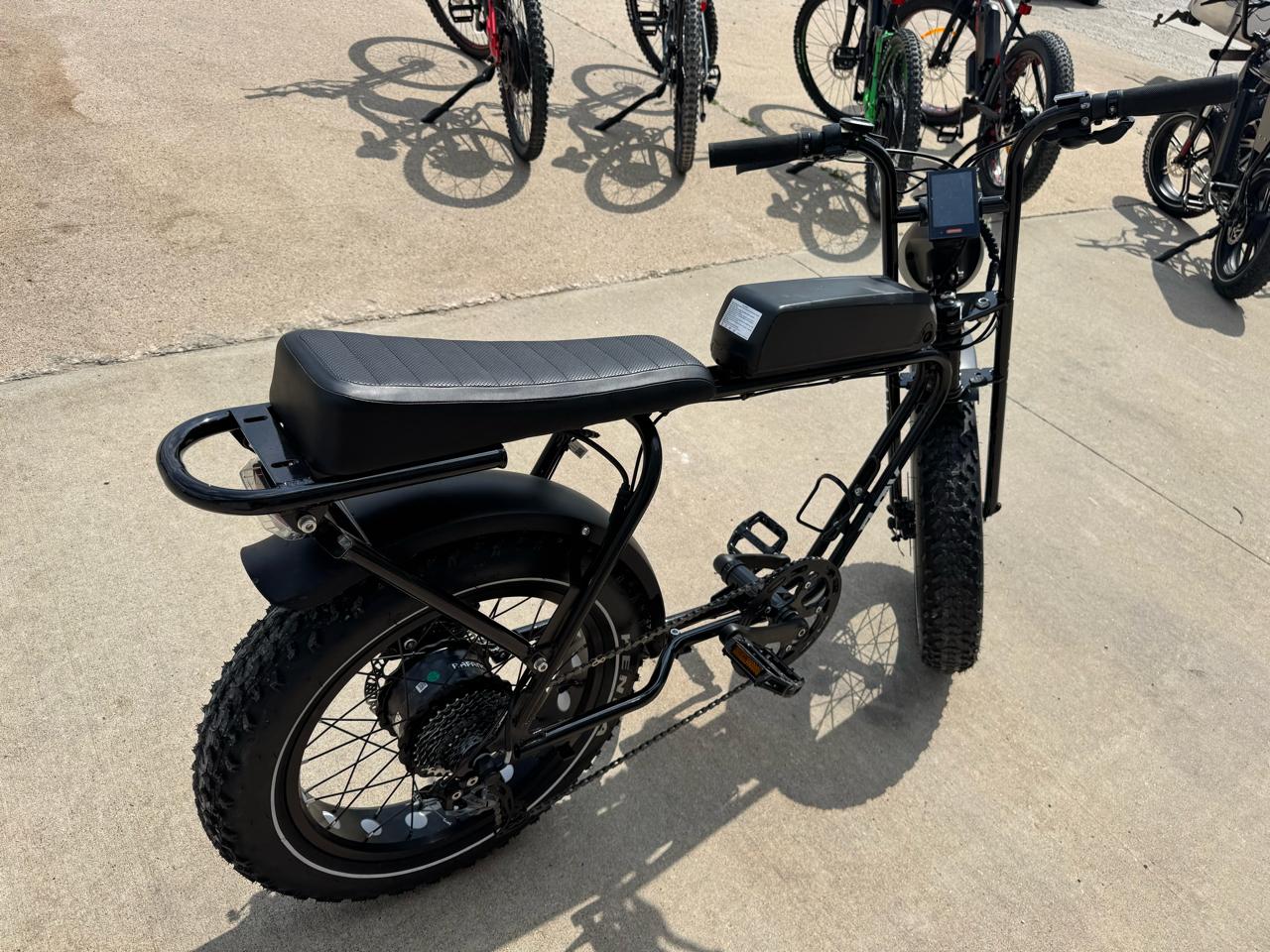 Wolf Brand Scooters ReVolt  2025