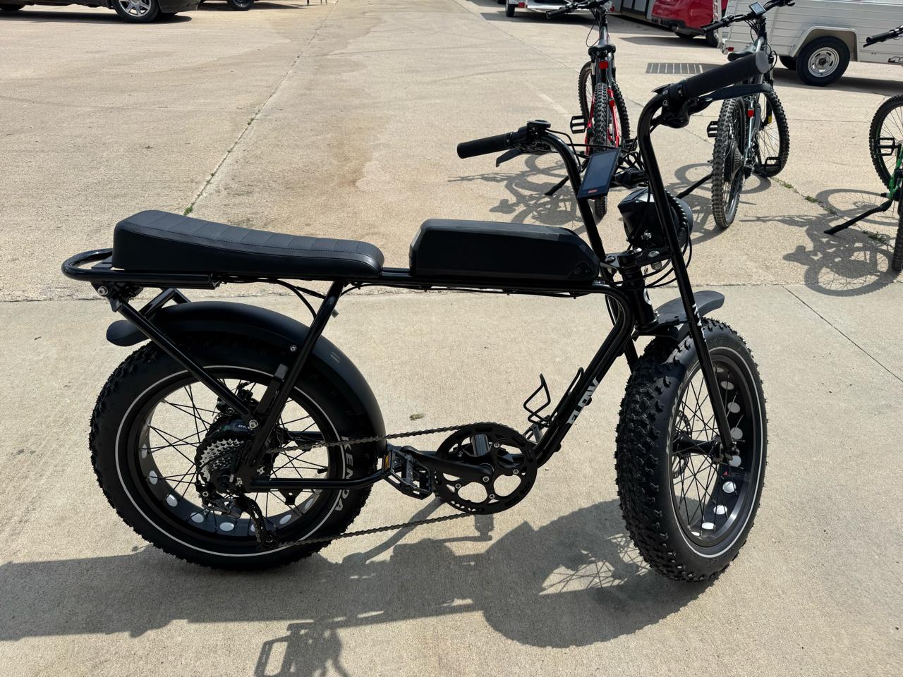 Wolf Brand Scooters ReVolt  2025