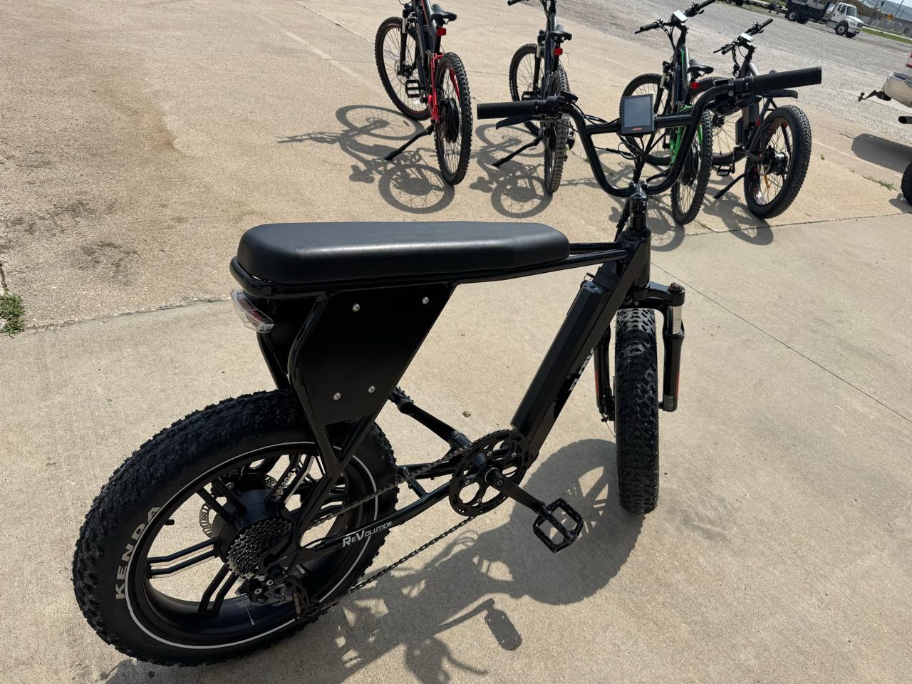 Wolf Brand Scooters ReVolution  2025