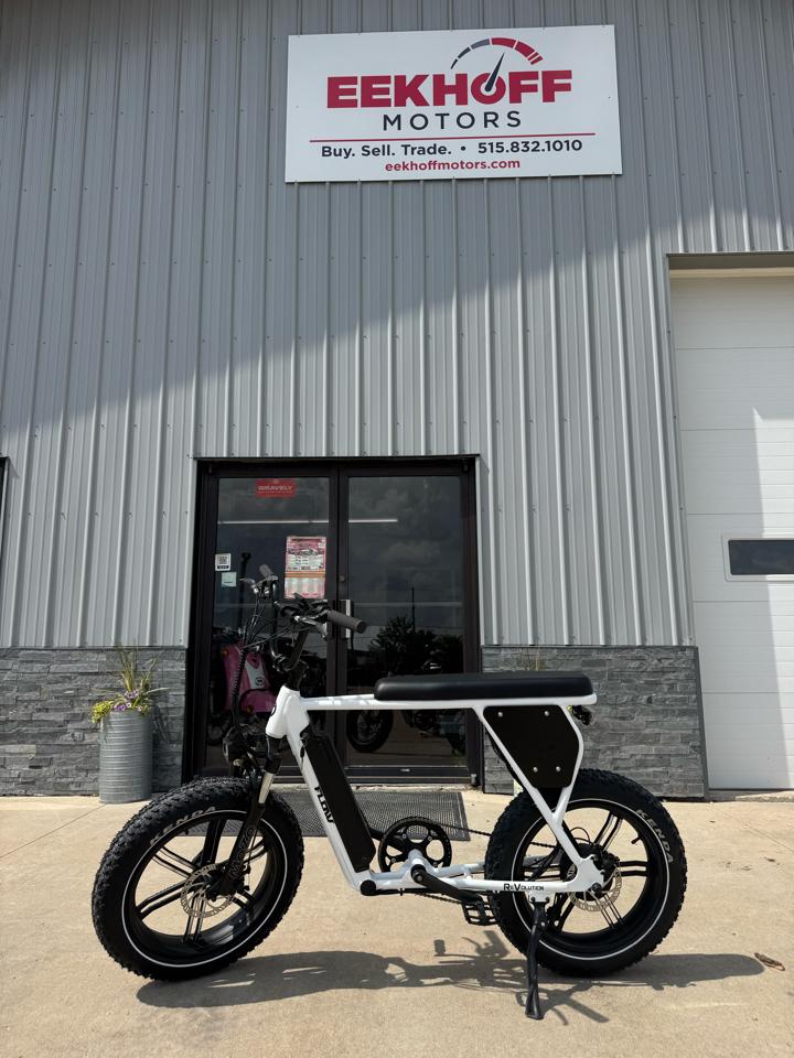 Wolf Brand Scooters ReVolution  2025