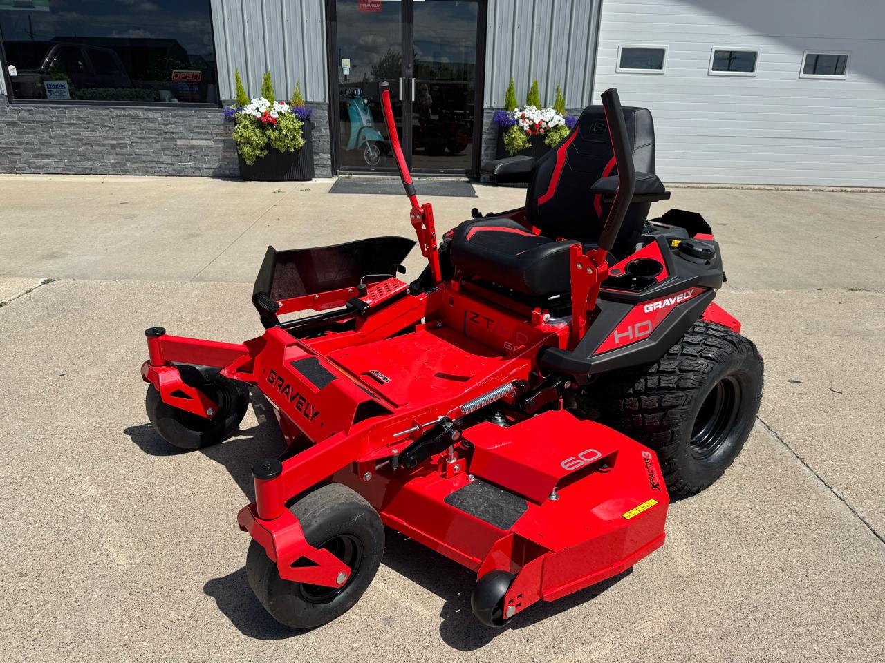 Gravely ZT  2025
