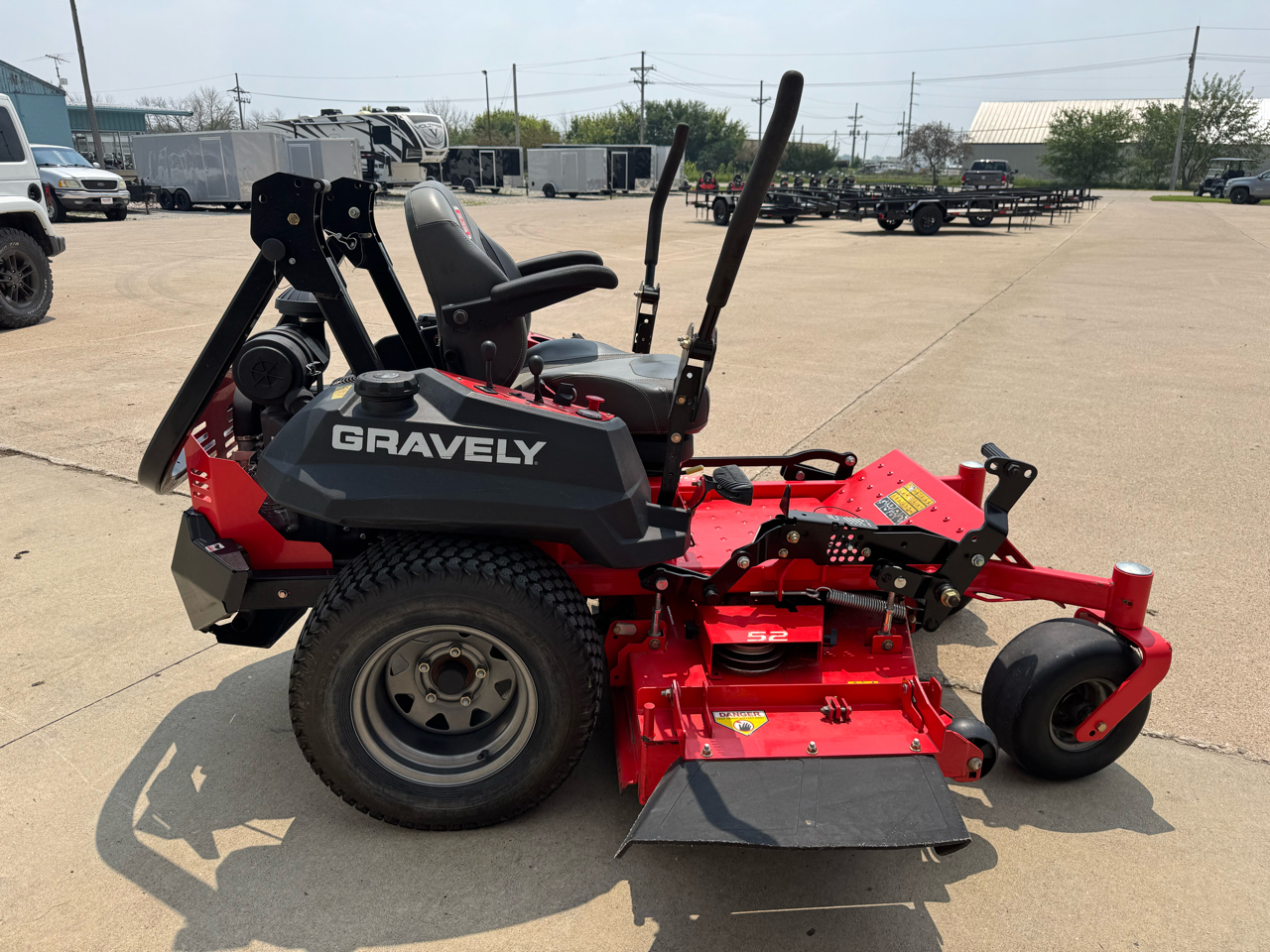 Gravely Pro-Turn  2018 Gravely Pro-Turn  2018