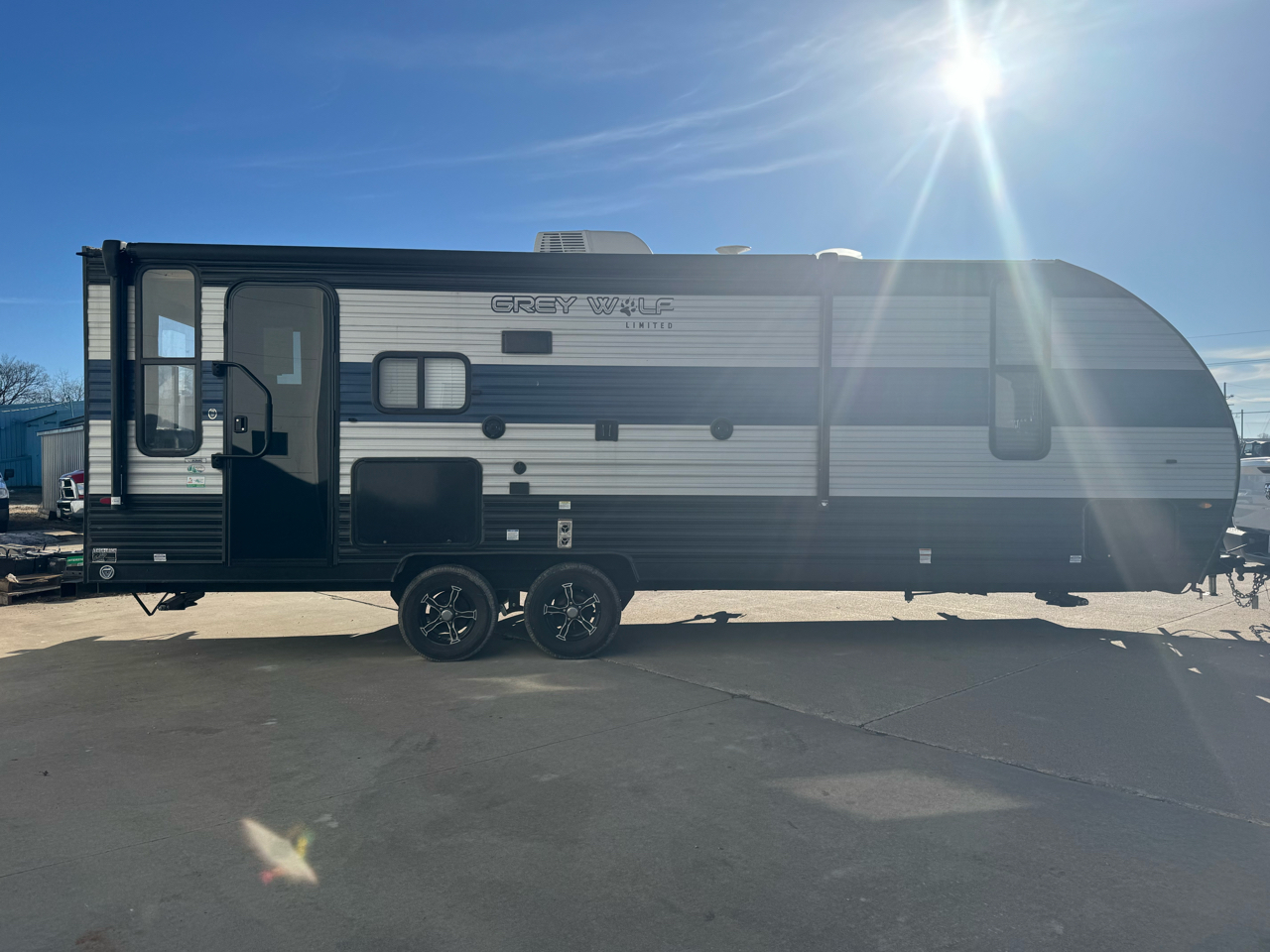 Forest River Grey Wolf  2023