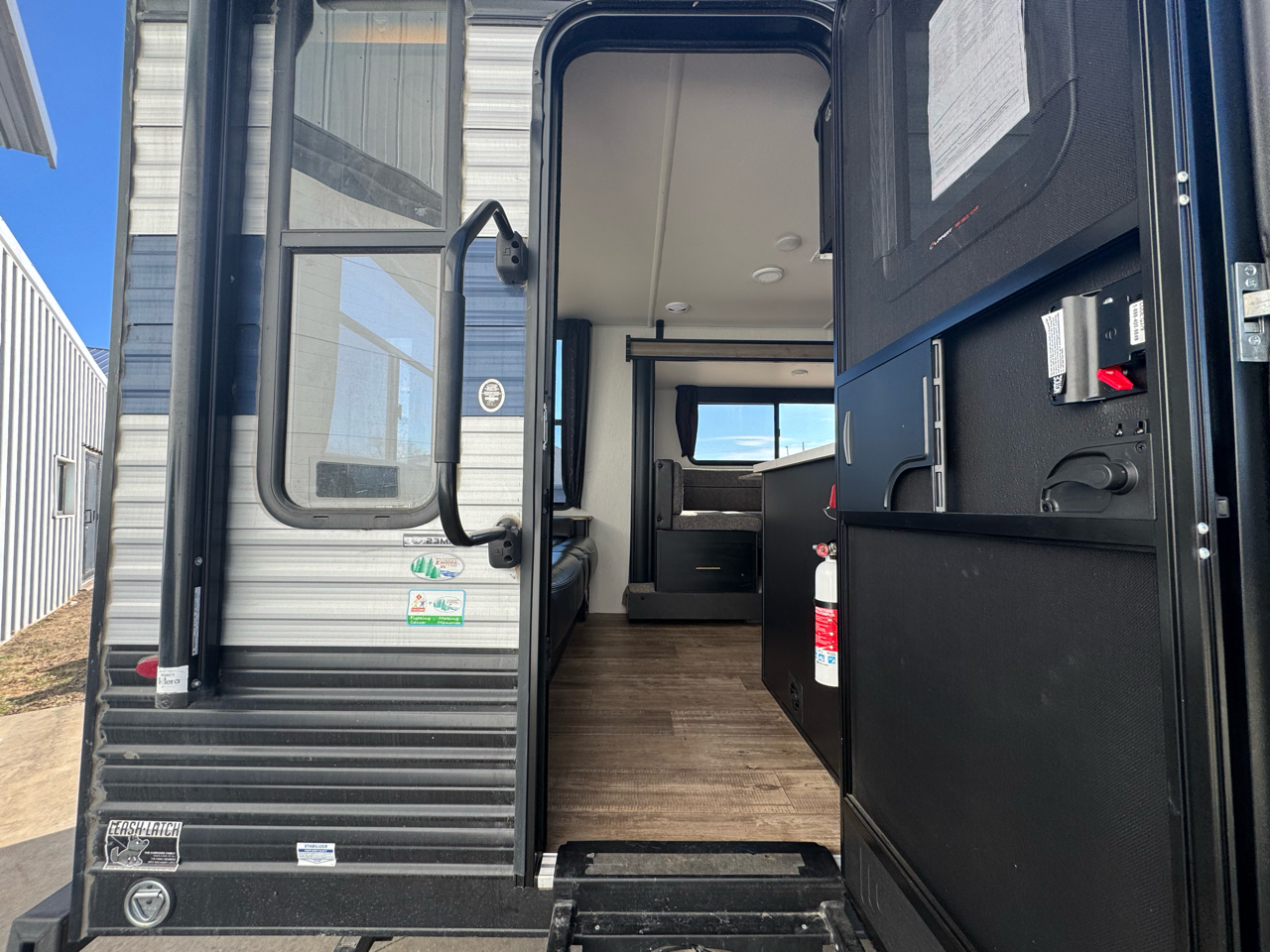 Forest River Grey Wolf  2023