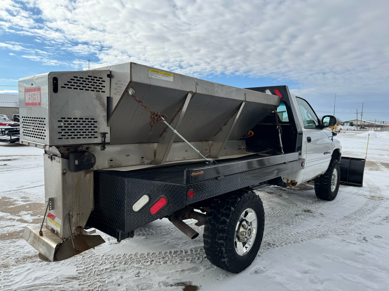 Dodge Ram 2500 2dr Reg Cab 135" WB HD 4WD 1998