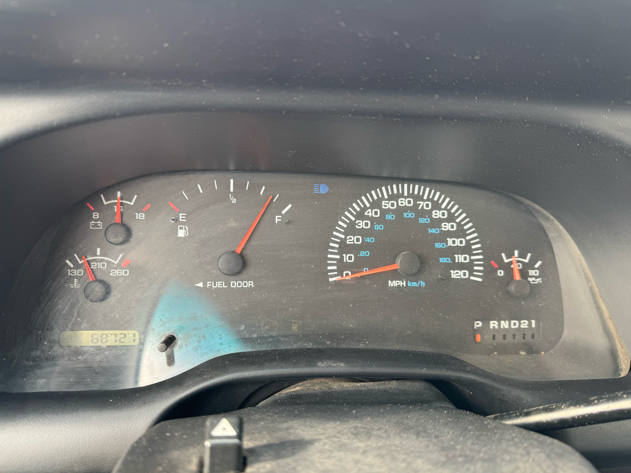 Dodge Ram 2500 2dr Reg Cab 135" WB HD 4WD 1998