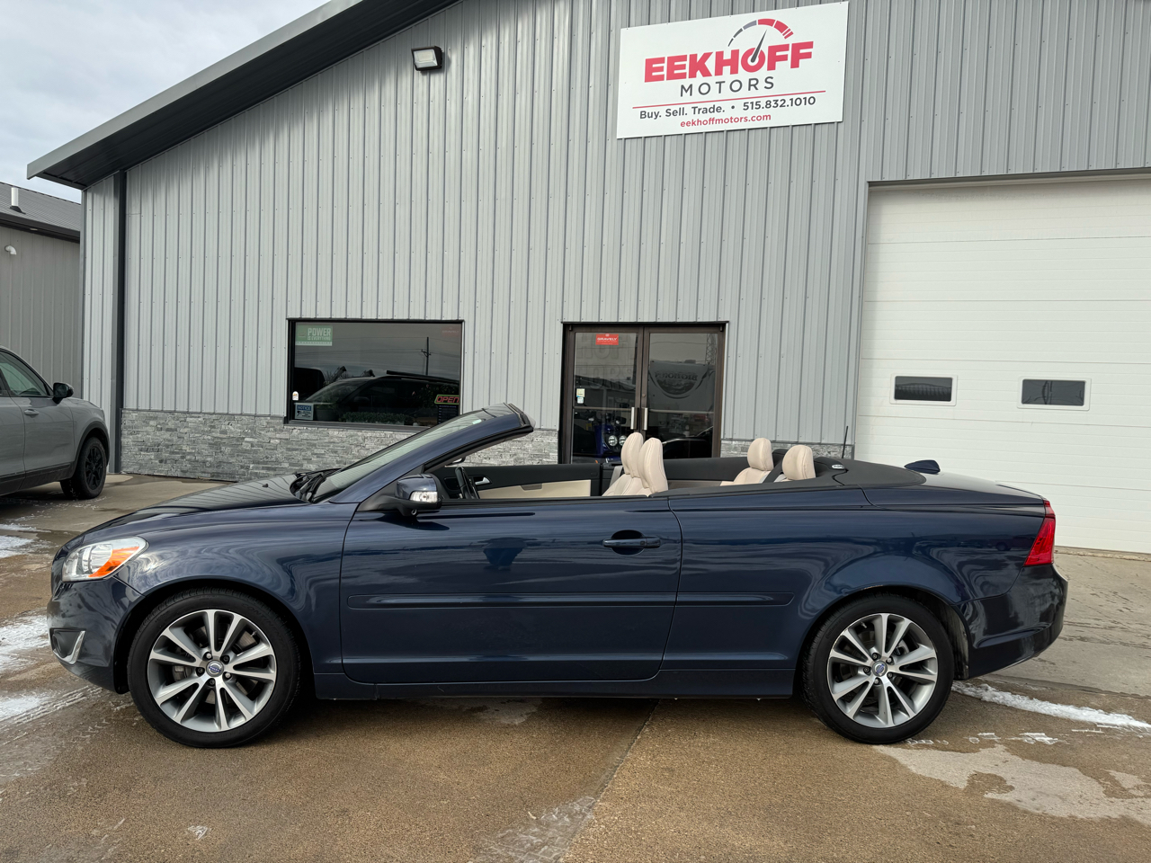 Volvo C70 2dr Conv T5 2013