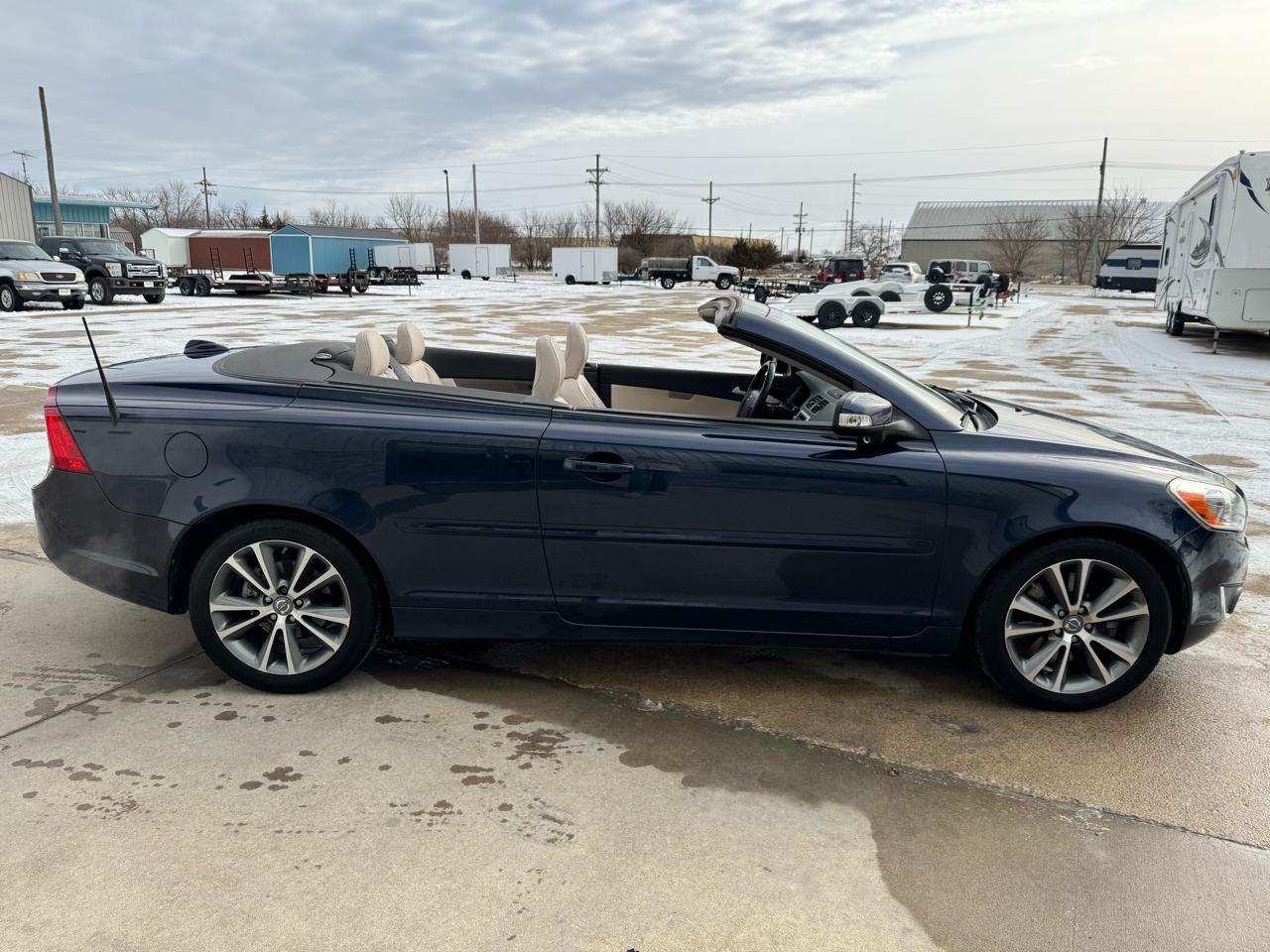 Volvo C70 2dr Conv T5 2013