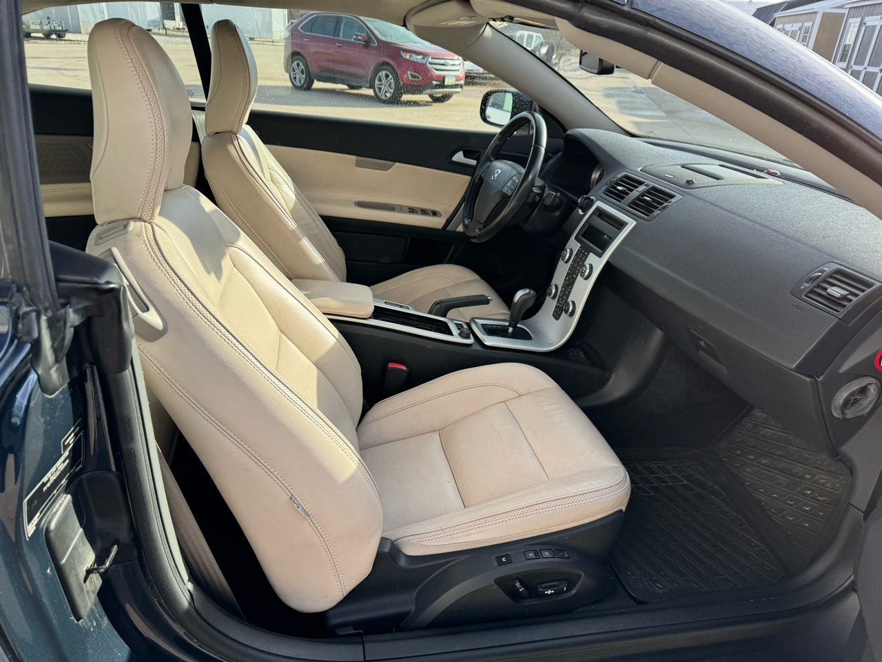 Volvo C70 2dr Conv T5 2013