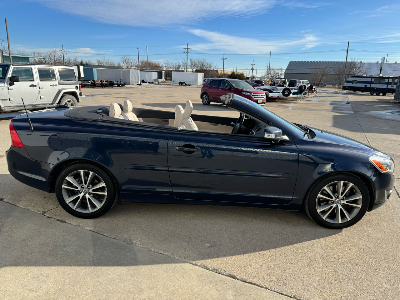 Volvo C70 2dr Conv T5 2013