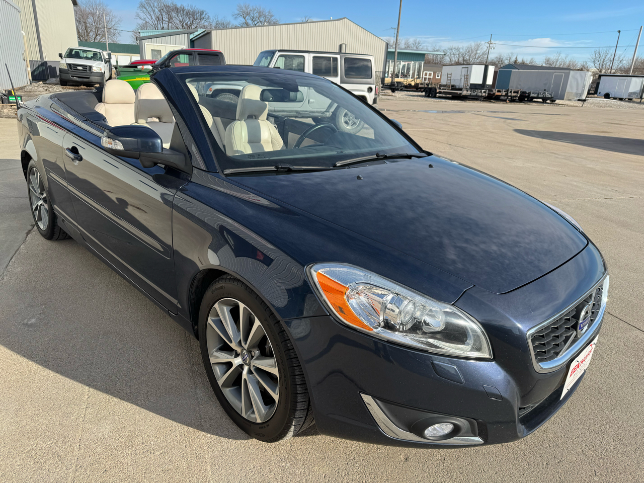 Volvo C70 2dr Conv T5 2013