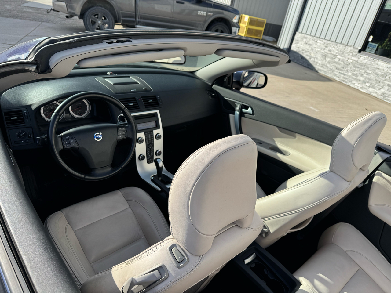 Volvo C70 2dr Conv T5 2013