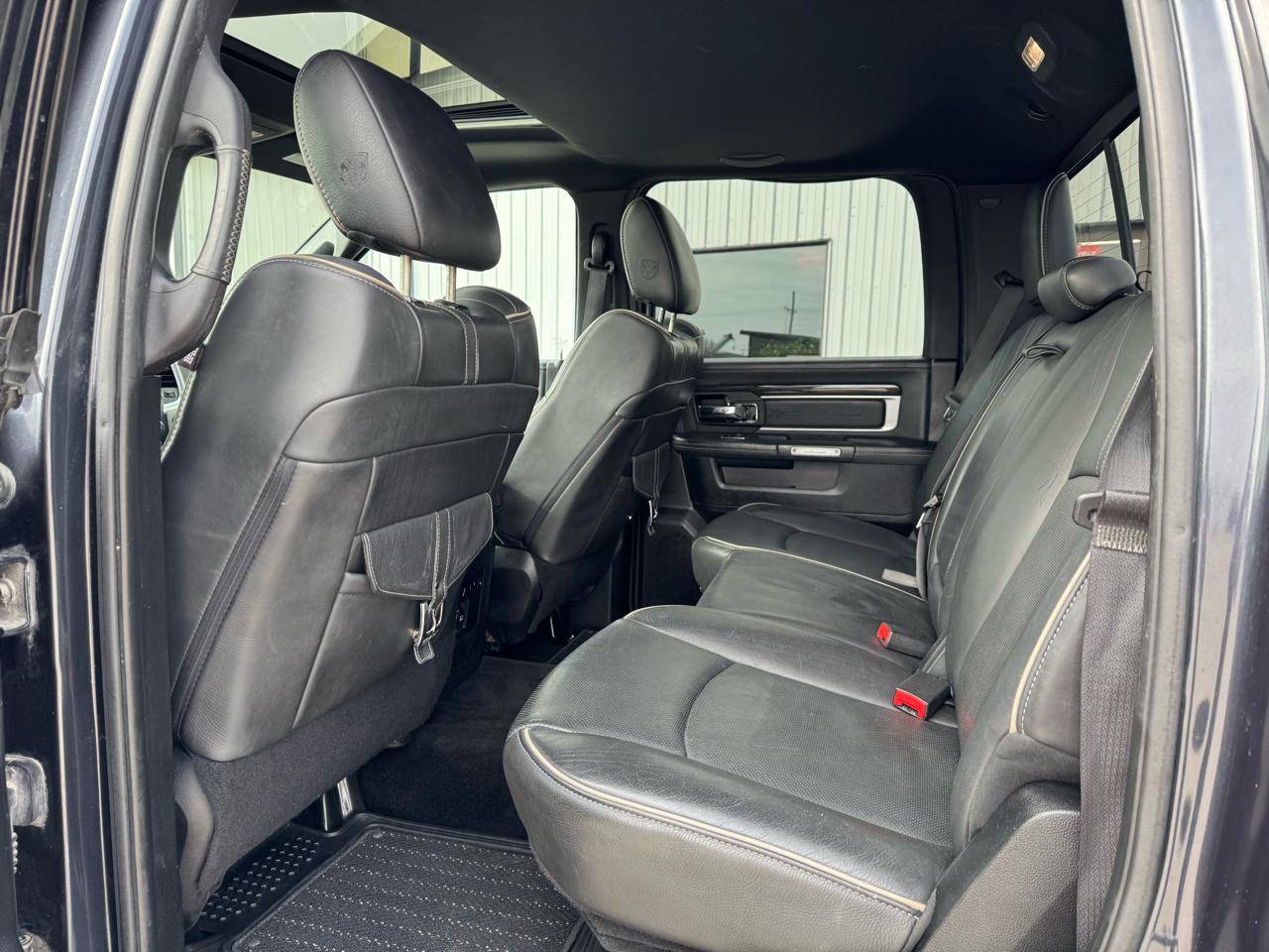 RAM 1500 4WD Crew Cab 149" Longhorn Limited 2016