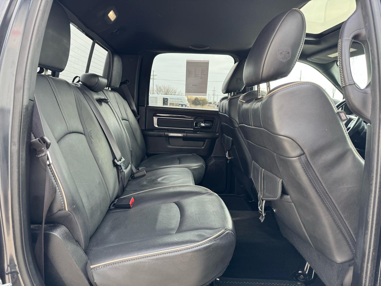 RAM 1500 4WD Crew Cab 149" Longhorn Limited 2016