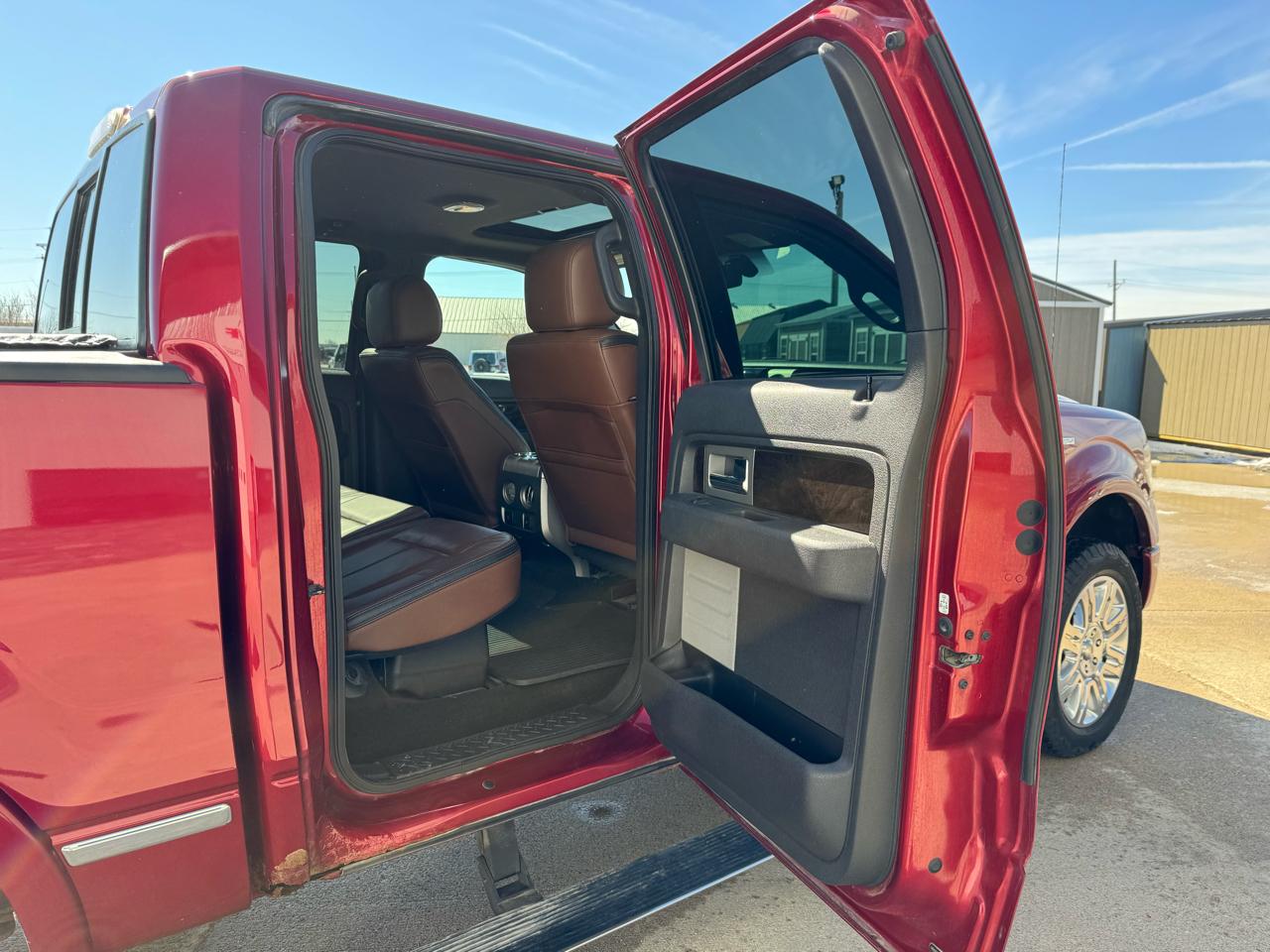 Ford F-150 4WD SuperCrew 145" Platinum 2013