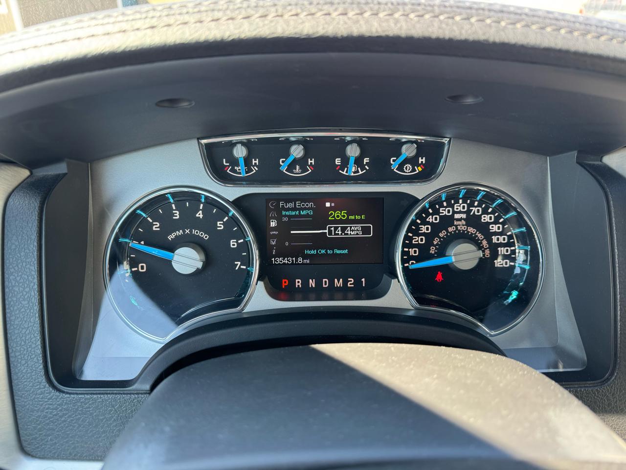 Ford F-150 4WD SuperCrew 145" Platinum 2013